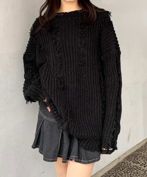 lilful(リルフル)の「Y2K クラッシュ加工 ベーシックカラールーズニット(ニット/セーター・レディース・ブラック/グレー・M/L)」の11枚目の写真