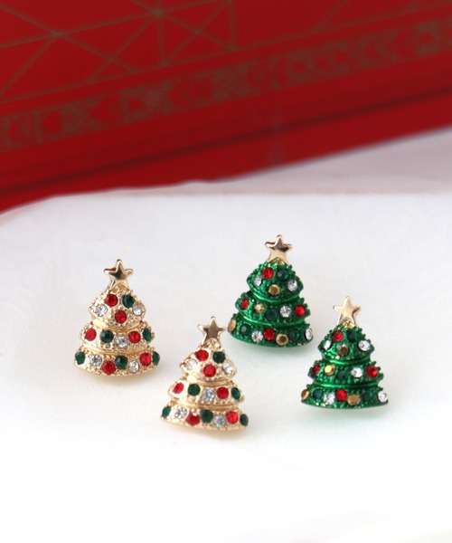 Three Four Time（ｽﾘｰﾌｫｰﾀｲﾑ）の「【X’mas】クリスマスツリーピアス（ピアス（両耳用）・レディース・ゴールド/グリーン・FREE）」の2枚目の写真
