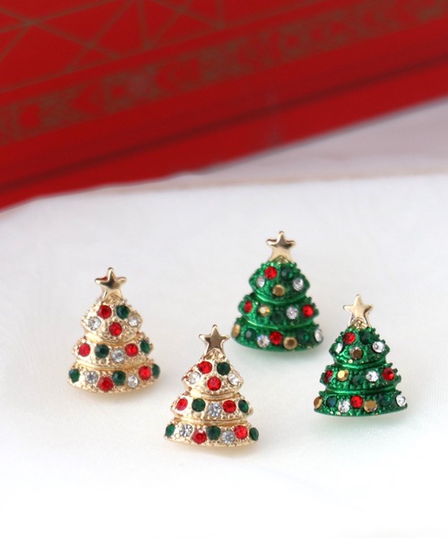 Three Four Time（ｽﾘｰﾌｫｰﾀｲﾑ）の「【X’mas】クリスマスツリーピアス（ピアス（両耳用）・レディース・ゴールド/グリーン・FREE）」の6枚目の写真