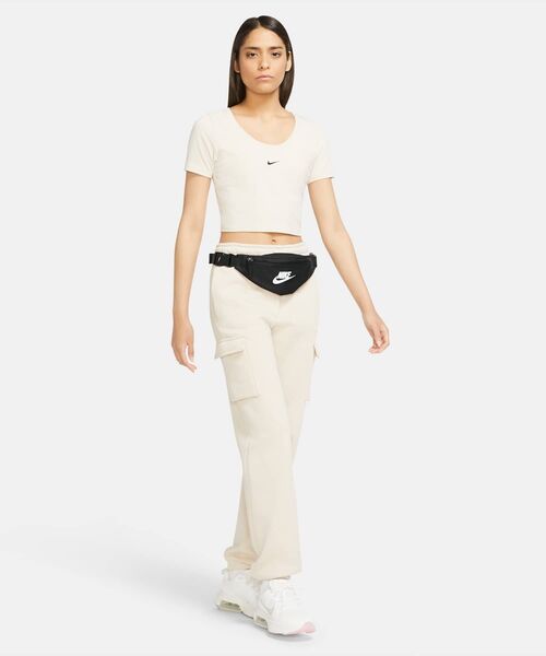 NIKE（ナイキ）の「ナイキ ヘリテージ ウエストパック / Nike Heritage Waistpack DB0488-010 Black（ボディバッグ/ウエストポーチ・メンズ・ブラック・ONE SIZE）」の8枚目の写真