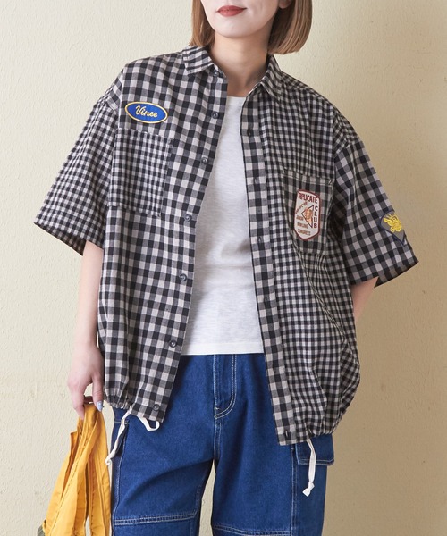 CUBE SUGAR（キューブシュガー）の「ギンガムチェック組合せ裾ドロストシャツ（シャツ/ブラウス・レディース・カーキ/ブラック/ブルー・M）」の2枚目の写真