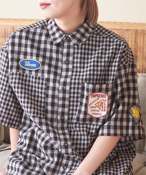 CUBE SUGAR（キューブシュガー）の「ギンガムチェック組合せ裾ドロストシャツ（シャツ/ブラウス・レディース・カーキ/ブラック/ブルー・M）」の4枚目の写真