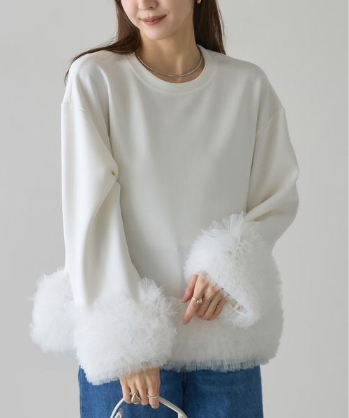 &. NOSTALGIA(アンドドットノスタルジア)の「【ZOZO限定】チュールヘムトップス(Tシャツ/カットソー・レディース・ブラック/アイボリー/チャコールグレー・M)」の1枚目の写真