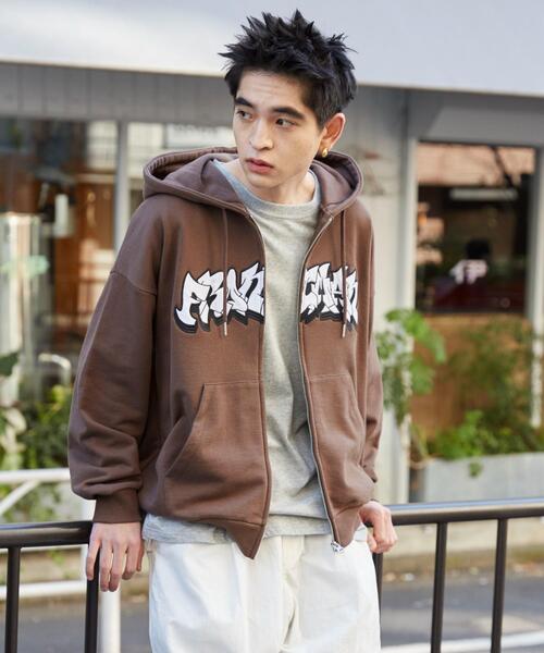 WEGO（ウィゴー）の「WEGO/ワッペンロゴZIPパーカー（パーカー・メンズ・ブラウン/ネイビー/アッシュグレー/杢グレー・LARGE/MEDIUM）」の15枚目の写真