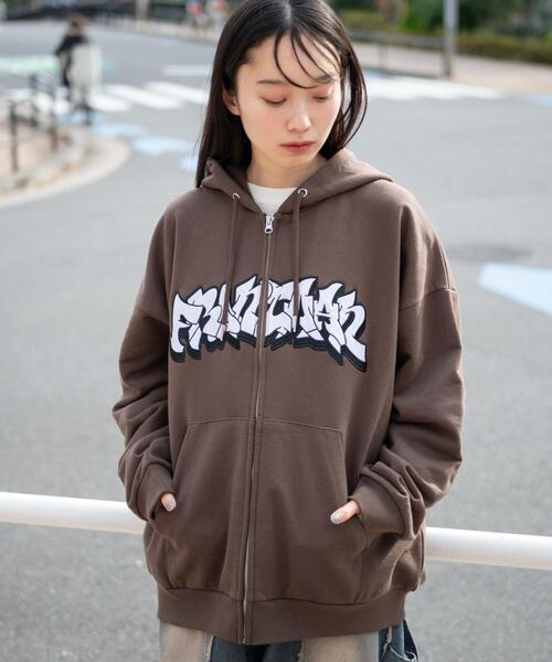 WEGO（ウィゴー）の「WEGO/ワッペンロゴZIPパーカー（パーカー・メンズ・ブラウン/ネイビー/アッシュグレー/杢グレー・LARGE/MEDIUM）」の19枚目の写真