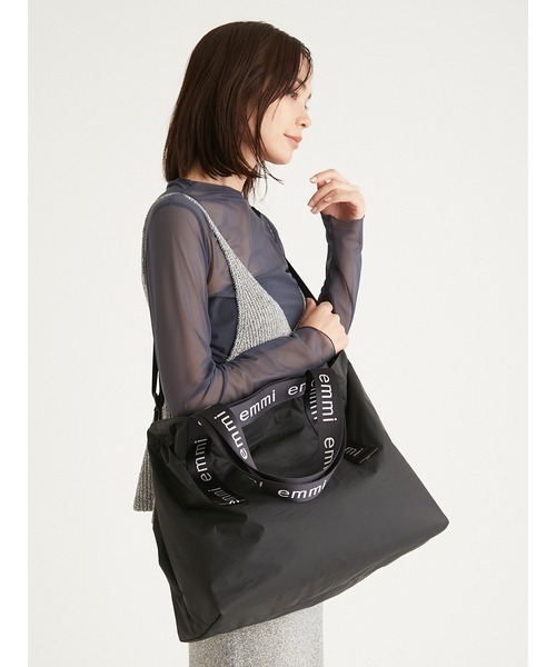 10th】【ONLINE限定カラー】emmiロゴビッグトートバッグ（トート