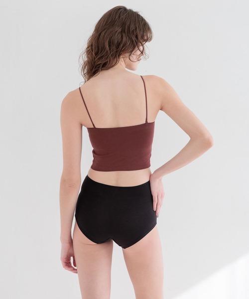 bijorie(ビジュリィ)の「【bijorie】ベストボディブラカップ付きベアトップ(ショート)/NEW BASIC(インナーウェア/肌着・レディース・モカ/ボルドー/ブラック/オフホワイト・LARGE/LG/MEDIUM)」の13枚目の写真