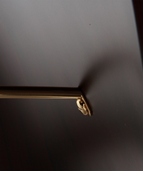 柳宗理（ヤナギソウリ）の「柳宗理 / バタフライスツール（家具・その他1/その他2・ONE SIZE）」の5枚目の写真