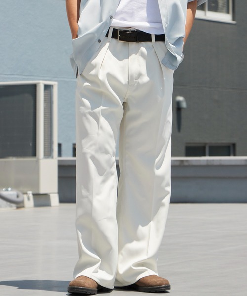 Wrangler(ラングラー)の「Wrangler/ラングラー WRANCHER WIDE フレアスラックス 2026年 夏 夏服 秋服(スラックス・メンズ・ブラック/ネイビー/グレー/ベージュ/ホワイト/ブラウン・L/M/S)」の2枚目の写真