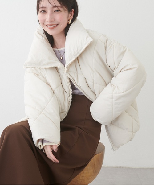 natural couture(ナチュラルクチュール)の「ビックダイヤキルトフェイクダウン(ダウンジャケット/コート・レディース・アイボリー・FREE)」の3枚目の写真