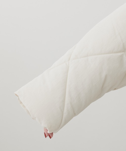 natural couture(ナチュラルクチュール)の「ビックダイヤキルトフェイクダウン(ダウンジャケット/コート・レディース・アイボリー・FREE)」の8枚目の写真