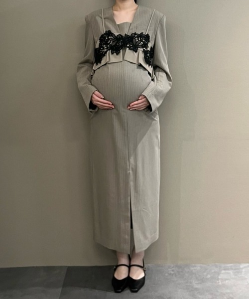 ANDRESD（アンドレスド）の「ピンストライプテーラードビスチェドレス