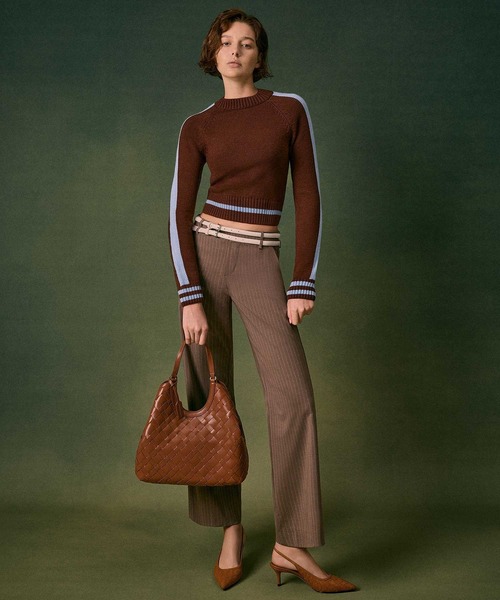 CHARLES & KEITH（チャールズ & キース）の「Ivette イヴェット ウーブントートバッグ（トートバッグ・レディース・チョコ/スミクロ・L）」の16枚目の写真