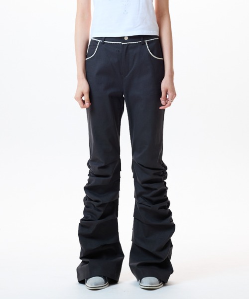 LUVISTRUE（ラヴイズトゥルー）の「IM FRILL SHIRRING PANTS（その他パンツ・レディース・チャコールグレー/ブラック・MEDIUM/SMALL）」の10枚目の写真
