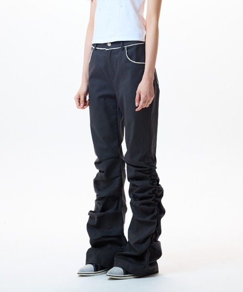 LUVISTRUE（ラヴイズトゥルー）の「IM FRILL SHIRRING PANTS（その他パンツ・レディース・チャコールグレー/ブラック・MEDIUM/SMALL）」の11枚目の写真