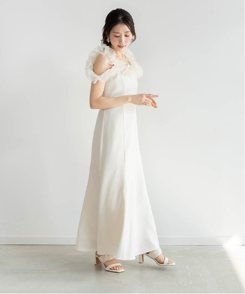 RANDA(ランダ)の「ショルダーフリルマーメイドワンピス(ワンピース・レディース・ブラック/アイボリー/イエロー・1/0)」の21枚目の写真