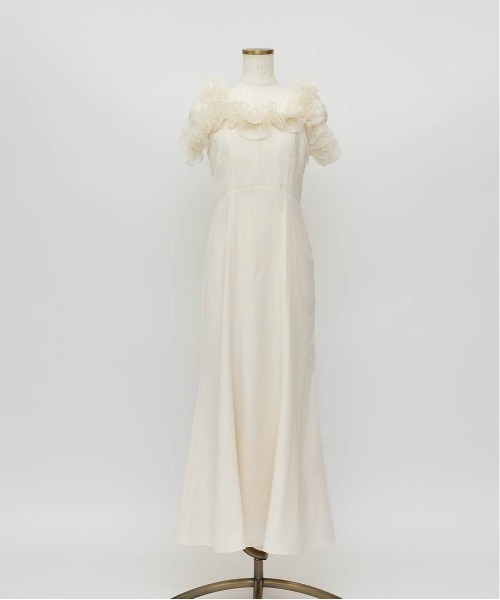 RANDA(ランダ)の「ショルダーフリルマーメイドワンピス(ワンピース・レディース・ブラック/アイボリー/イエロー・1/0)」の5枚目の写真