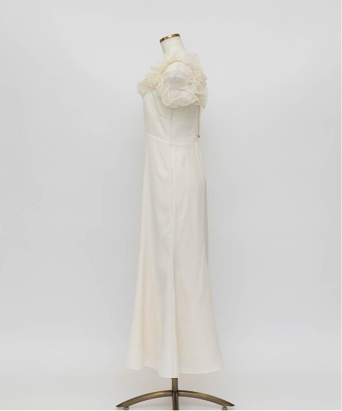 RANDA(ランダ)の「ショルダーフリルマーメイドワンピス(ワンピース・レディース・ブラック/アイボリー/イエロー・1/0)」の6枚目の写真