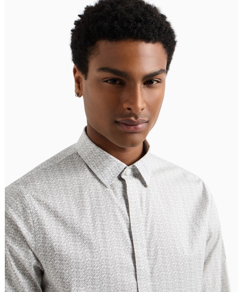 ARMANI EXCHANGE(アルマーニエクスチェンジ)の「【A|X アルマーニ エクスチェンジ】オールオーバーロゴ 長袖シャツ/SLIM(シャツ/ブラウス・メンズ・ホワイト系2/ブラック系1/ブラック/オフホワイト・X-LARGE/LARGE/MEDIUM/SMALL/X-SMALL/XX-LARGE)」の7枚目の写真