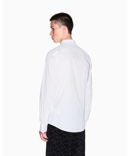 ARMANI EXCHANGE(アルマーニエクスチェンジ)の「【A|X アルマーニ エクスチェンジ】オールオーバーロゴ 長袖シャツ/SLIM(シャツ/ブラウス・メンズ・ホワイト系2/ブラック系1/ブラック/オフホワイト・X-LARGE/LARGE/MEDIUM/SMALL/X-SMALL/XX-LARGE)」の5枚目の写真