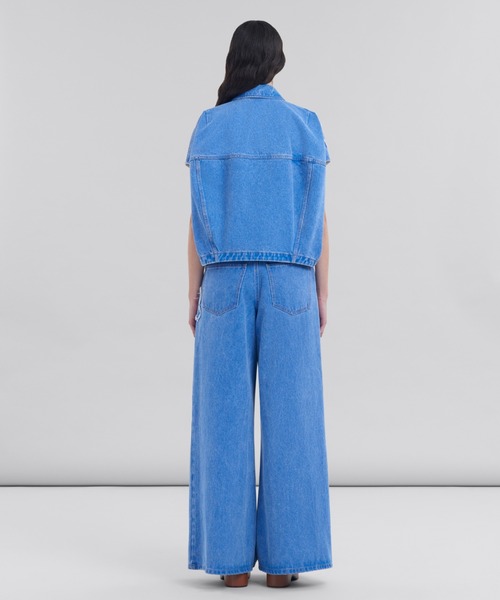 MARNI(マルニ)の「FLOWER PACTHED DENIM / コクーンジャケット(デニムジャケット・レディース・ブルー・38(M))」の9枚目の写真