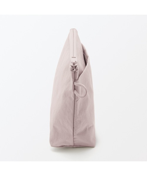 無印良品(ムジルシリョウヒン)の「リンクルナイロン マチ付きポーチ M 約21×13.5×6cm(ポーチ・レディース・ダークグレー/ピンク/グレー・FREE)」の17枚目の写真