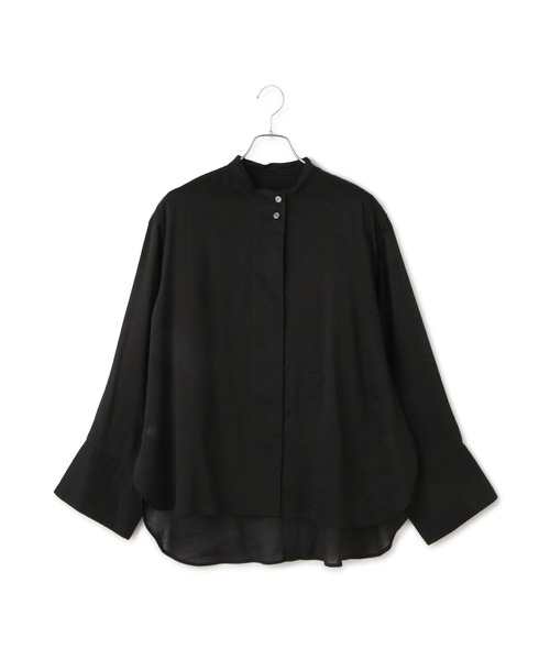 ADAM ET ROPE'（アダムエロペ）の「【サステナブル】バックオープンシャツ（シャツ/ブラウス・レディース・ブラック/ピンク/レッド/ホワイト・FREE）」の17枚目の写真