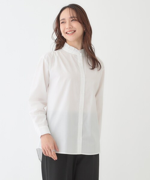 SHOO・LA・RUE（シューラルー）の「すっきり好印象 フリルスタンドブラウス（シャツ/ブラウス・レディース・ホワイト/ライトブルー/ホワイト系5・01/02/03/04）」の4枚目の写真