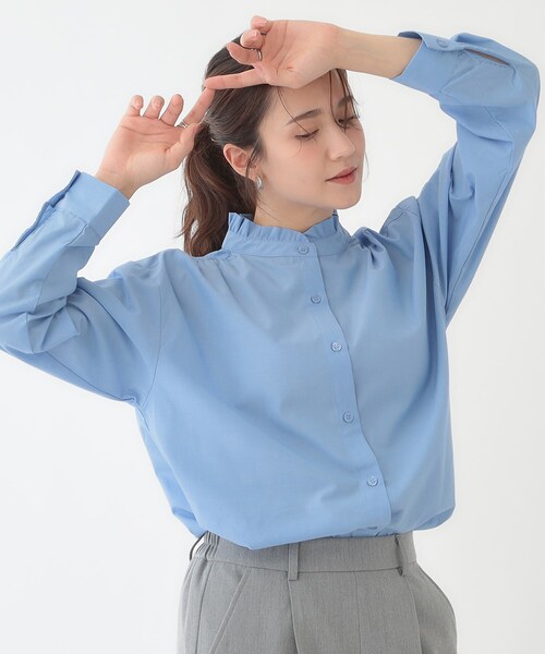 SHOO・LA・RUE（シューラルー）の「すっきり好印象 フリルスタンドブラウス（シャツ/ブラウス・レディース・ホワイト/ライトブルー/ホワイト系5・01/02/03/04）」の9枚目の写真