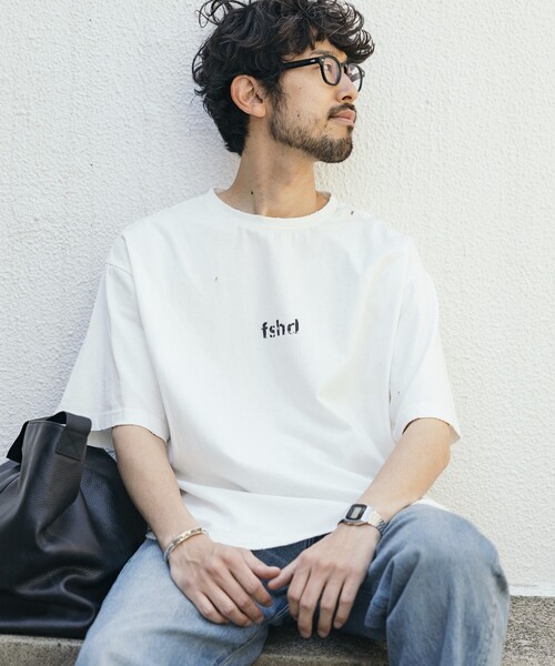Firsthand(ファーストハンド)の「Firsthand/ファーストハンド 7.3オンス ダメージ加工 フロントロゴプリント ショートスリーブTシャツ / オーバーサイズ クルーネック 半袖Tシャツ(Tシャツ/カットソー・メンズ・ホワイト/グレー/ブラック・L/M)」の2枚目の写真