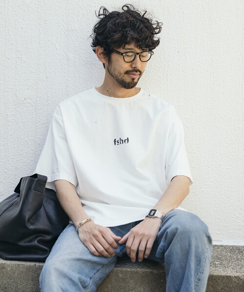 Firsthand(ファーストハンド)の「Firsthand/ファーストハンド 7.3オンス ダメージ加工 フロントロゴプリント ショートスリーブTシャツ / オーバーサイズ クルーネック 半袖Tシャツ(Tシャツ/カットソー・メンズ・ホワイト/グレー/ブラック・L/M)」の5枚目の写真