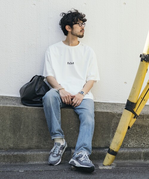 Firsthand(ファーストハンド)の「Firsthand/ファーストハンド 7.3オンス ダメージ加工 フロントロゴプリント ショートスリーブTシャツ / オーバーサイズ クルーネック 半袖Tシャツ(Tシャツ/カットソー・メンズ・ホワイト/グレー/ブラック・L/M)」の8枚目の写真