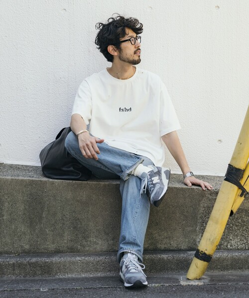 Firsthand(ファーストハンド)の「Firsthand/ファーストハンド 7.3オンス ダメージ加工 フロントロゴプリント ショートスリーブTシャツ / オーバーサイズ クルーネック 半袖Tシャツ(Tシャツ/カットソー・メンズ・ホワイト/グレー/ブラック・L/M)」の10枚目の写真