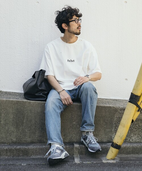 Firsthand(ファーストハンド)の「Firsthand/ファーストハンド 7.3オンス ダメージ加工 フロントロゴプリント ショートスリーブTシャツ / オーバーサイズ クルーネック 半袖Tシャツ(Tシャツ/カットソー・メンズ・ホワイト/グレー/ブラック・L/M)」の12枚目の写真