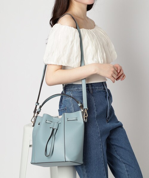 ESPERANZA(エスペランサ)の「巾着ショルダーバッグ(ショルダーバッグ・レディース・アイボリー/ブルー/その他1/ダークブラウン・FREE)」の3枚目の写真