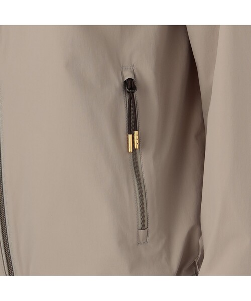 Felisi Golf（フェリージゴルフ）の「レディース｜Felisi Golf（フェリージ ゴルフ）WS WIND BLOUSON（ブルゾン・レディース・ベージュ/ネイビー・M/S/XS/L）」の6枚目の写真