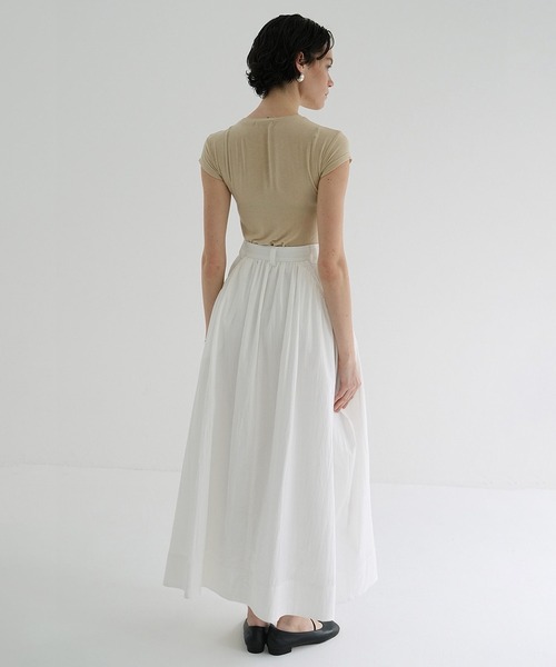 CLANE（クラネ）の「SOFT SHEER COMPACT TOPS（Tシャツ/カットソー・レディース・ブラック/ホワイト/ブラウン/ベージュ・1/2）」の9枚目の写真
