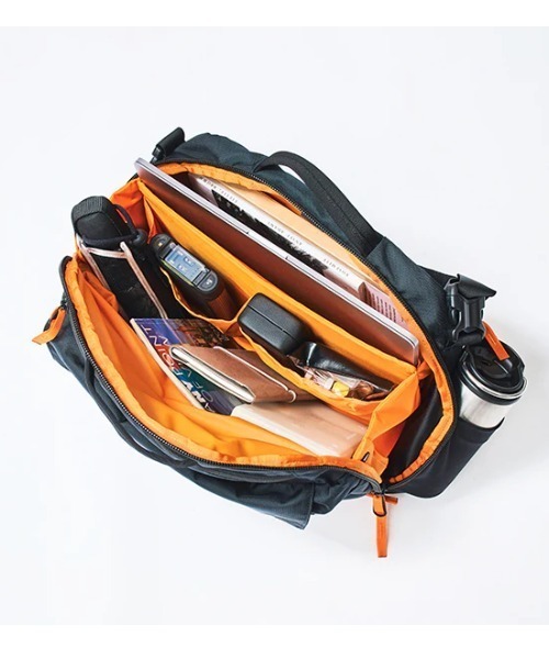 MYSTERY RANCH(ミステリーランチ)の「MYSTERY RANCH/ミステリーランチ DISTRICT PRO ディストリクトプロ(ショルダーバッグ・メンズ・ブラック・FREE)」の11枚目の写真