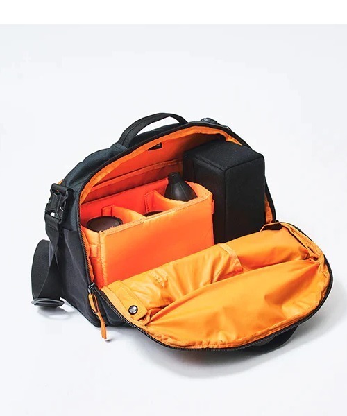 MYSTERY RANCH(ミステリーランチ)の「MYSTERY RANCH/ミステリーランチ DISTRICT PRO ディストリクトプロ(ショルダーバッグ・メンズ・ブラック・FREE)」の6枚目の写真