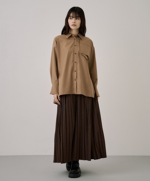 UNITED TOKYO(ユナイテッドトウキョウ)の「スタンドカラーバックボタンシャツ|ウォッシャブル/秋服/長袖/オフィスカジュアル(シャツ/ブラウス・レディース・ブラック/ベージュ・FREE)」の14枚目の写真