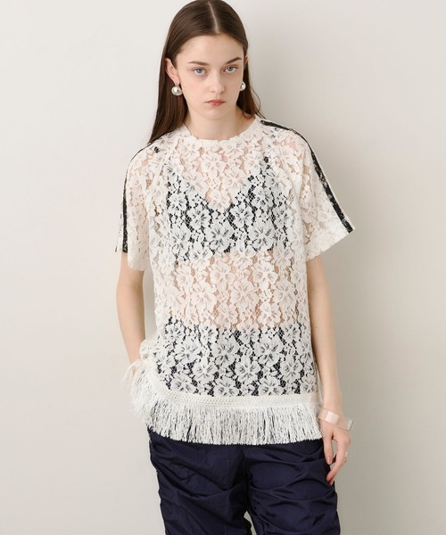 VIOLETTA(ヴィオレッタ)の「フリンジヘム総レースシアーTシャツ(Tシャツ/カットソー・レディース・ホワイト/レッド・FREE)」の7枚目の写真
