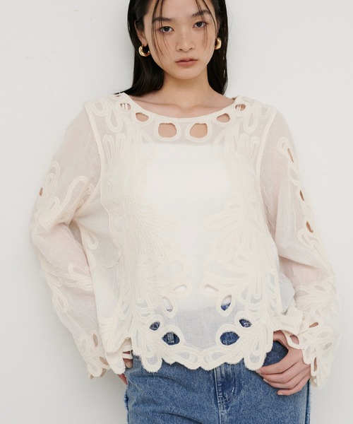 LARUTA(ラルータ)の「【LARUTA】コットン刺繍カットブラウス(シャツ/ブラウス・レディース・アイボリー/オフホワイト・FREE)」の10枚目の写真