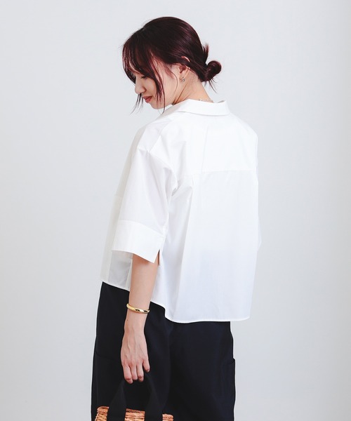 B:MING by BEAMS（ビーミングバイビームス）の「半袖 クロップド シャツ（S～M）（シャツ/ブラウス・レディース・ホワイト/その他/ネイビー・MEDIUM/SMALL）」の7枚目の写真