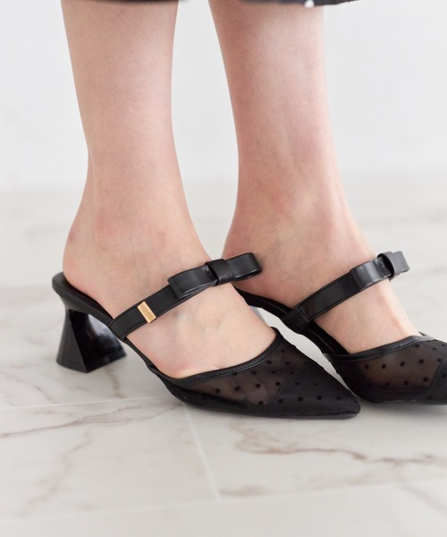 tocco closet(トッコ クローゼット)の「リボンストラップミュール(パンプス・レディース・アイボリー/ドット/ブラック・M/L/LL/S)」の3枚目の写真