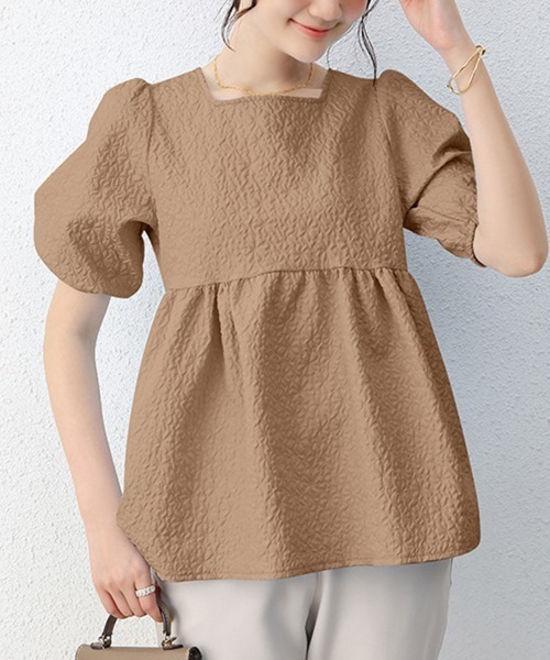 SallyLunn(サリーラン)の「【上品に決まる】半袖ジャガードブラウス(シャツ/ブラウス・レディース・ブラック/ホワイト/ブラウン・FREE)」の6枚目の写真