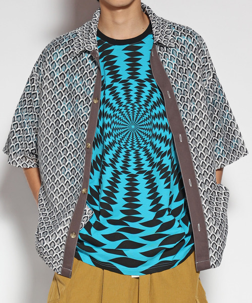 ALDIES（アールディーズ）の「Mesh Unevenness Shirts / メッシュアンイーブンネスシャツ（シャツ/ブラウス・メンズ・グリーン/レッド/グレー・MEDIUM/LARGE/SMALL）」の2枚目の写真