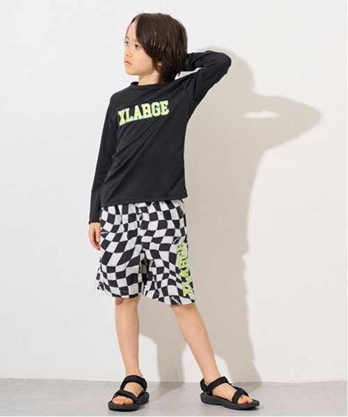 XLARGE KIDS（エクストララージキッズ）の「【SWIM】歪みチェッカートランクス水着（水着・キッズ・ブラック/イエロー・90cm/100cm/110cm/120cm/130cm/140cm）」の15枚目の写真