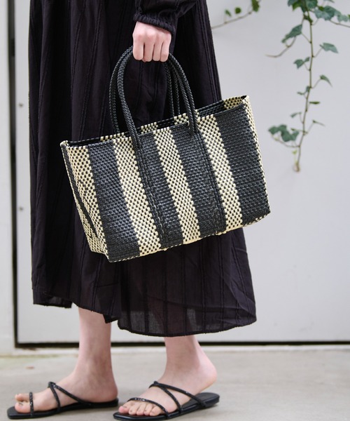 Moon Bird（ムーンバード）の「【MOON BIRD/ムーンバード】手編みのメルカドバッグ/TANPIN/横長/手編み（かごバッグ・レディース・ライトブラウン/ブラック系その他/シルバー/ブルー系その他/ストライプ/ホワイト/ブラック系その他2/ブラック系その他3・フリー）」の8枚目の写真