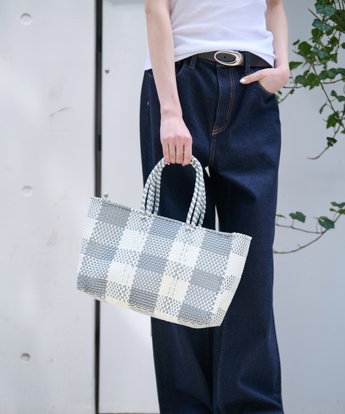 Moon Bird（ムーンバード）の「【MOON BIRD/ムーンバード】手編みのメルカドバッグ/TANPIN/横長/手編み（かごバッグ・レディース・ライトブラウン/ブラック系その他/シルバー/ブルー系その他/ストライプ/ホワイト/ブラック系その他2/ブラック系その他3・フリー）」の16枚目の写真