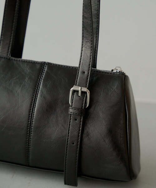 Chico(チコ)の「アシメハンドルロングスリーブボストンバッグ(ボストンバッグ・レディース・アイボリー/ブラック/レッド/シルバー・FREE)」の14枚目の写真